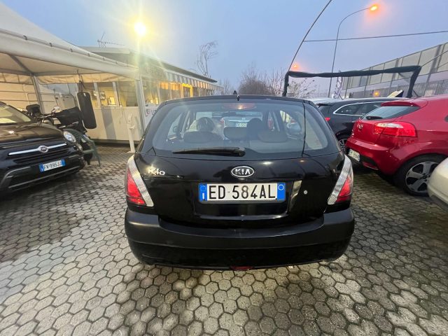 KIA Rio Rio 5p 1.4 16vGPL SCADUTO Immagine 4