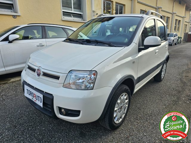 FIAT Panda 1.2 4x4 Climbing NEOPATENTATO Immagine 1