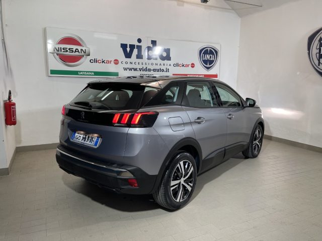 PEUGEOT 3008 BlueHDi 130 S&S EAT8 Business Immagine 1