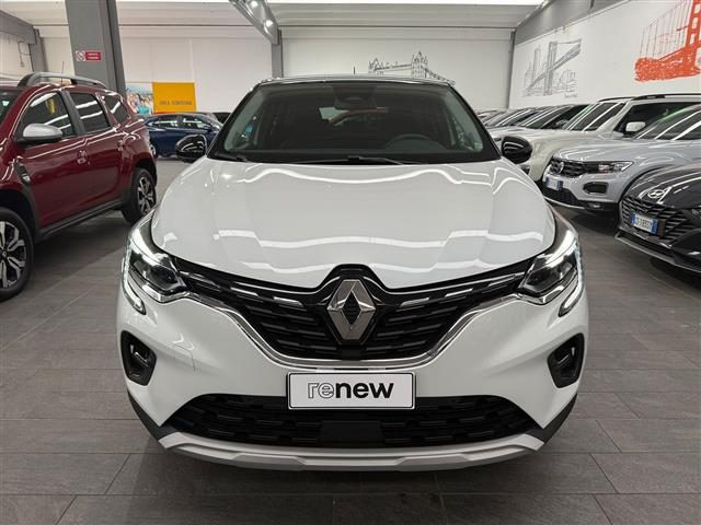 RENAULT Captur 1.3 tce Intens 140cv fap Immagine 1