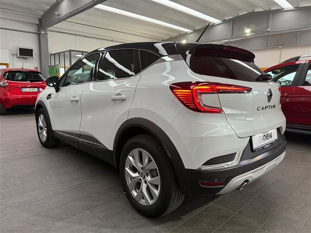 RENAULT Captur 1.3 tce Intens 140cv fap Immagine 2