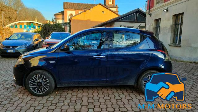 LANCIA Ypsilon 1.3 MJT 16V 95 CV 5 porte S&S Gold Immagine 1