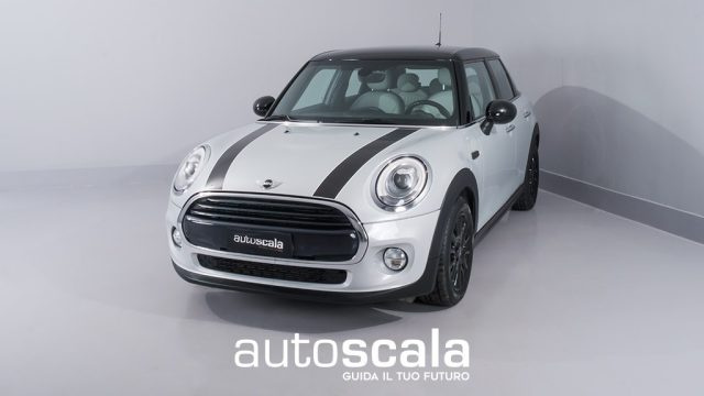 MINI Cooper 1.5 Cooper Hype Auto Immagine 2