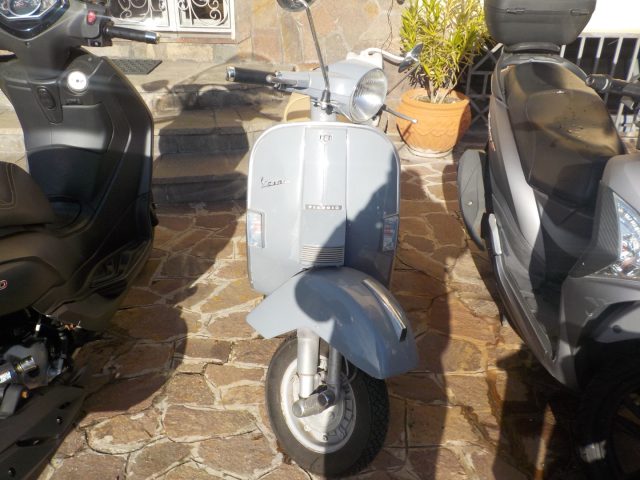 PIAGGIO Vespa 125 PX (1994 - 06) PX 125 E Immagine 0