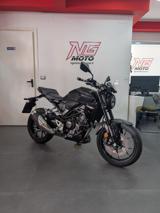 HONDA CB 300 R - SOLO 2762 KM