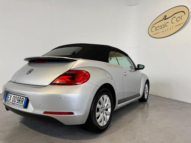 VOLKSWAGEN Maggiolino Cabrio 1.6 TDI Design Immagine 4