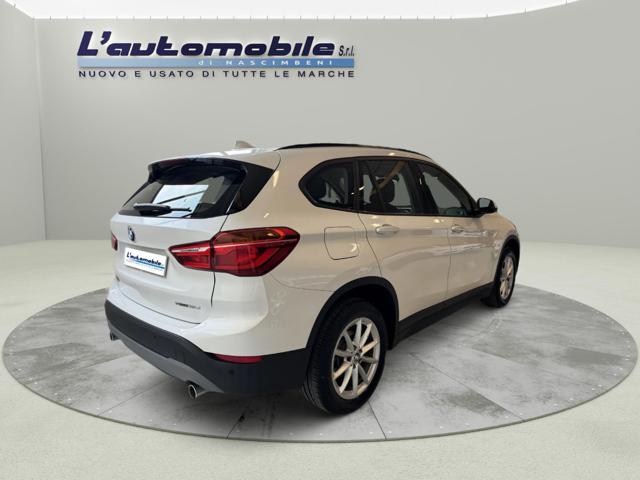 BMW X1 sDrive18d Business Automatica Immagine 4