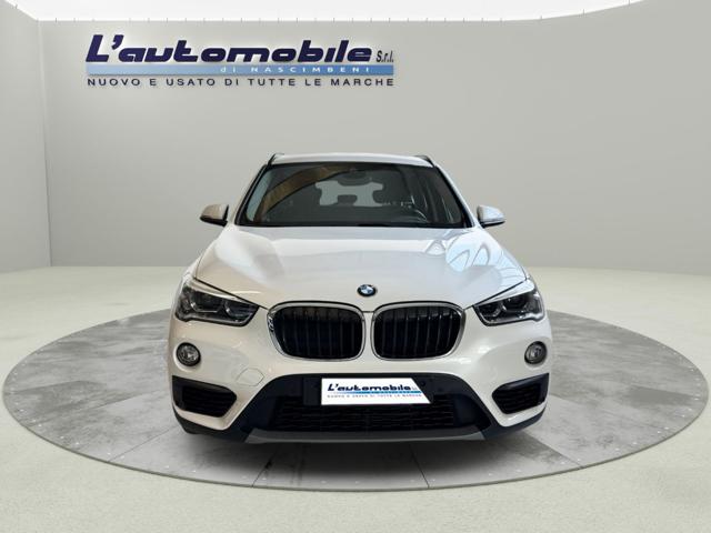 BMW X1 sDrive18d Business Automatica Immagine 2