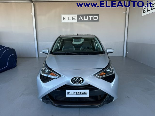 TOYOTA Aygo 1.0 VVT-i 72 CV Connect X-Business 5p Neopatentati Immagine 1