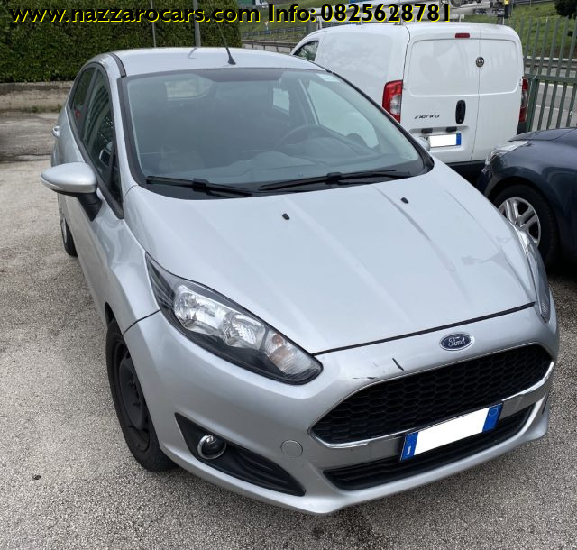 FORD Fiesta 1.5 TDCi 75CV 5 porte Business Immagine 2