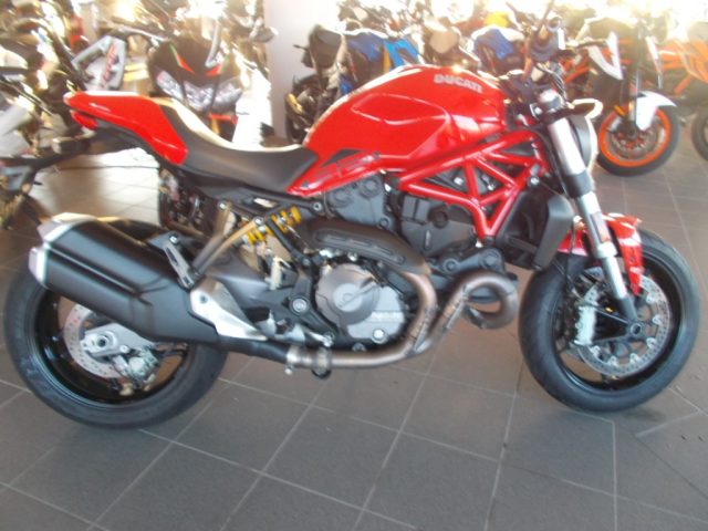 DUCATI Monster 821 ABS . Immagine 1