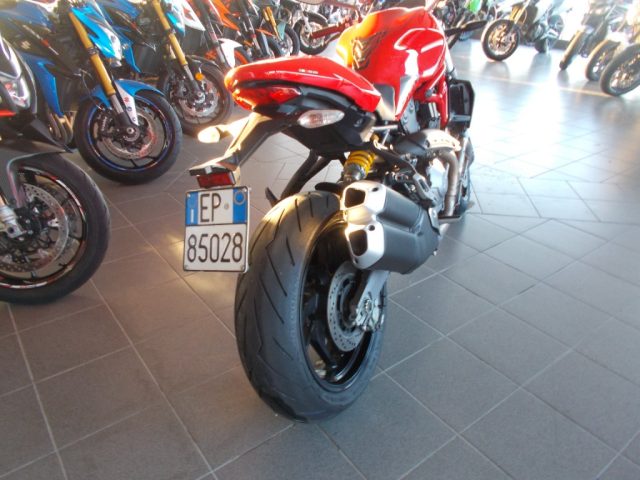 DUCATI Monster 821 ABS . Immagine 2