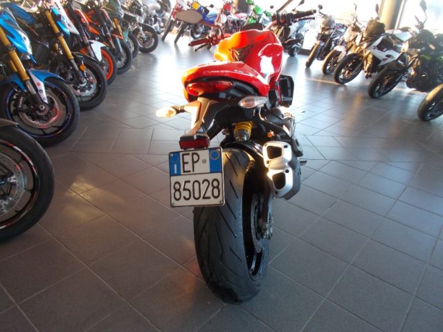 DUCATI Monster 821 ABS . Immagine 3