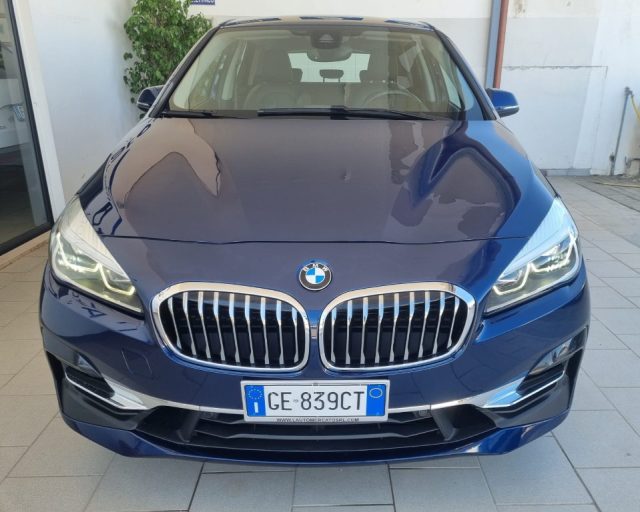 BMW 218 d xDrive Active Tourer Luxury aut. Immagine 1