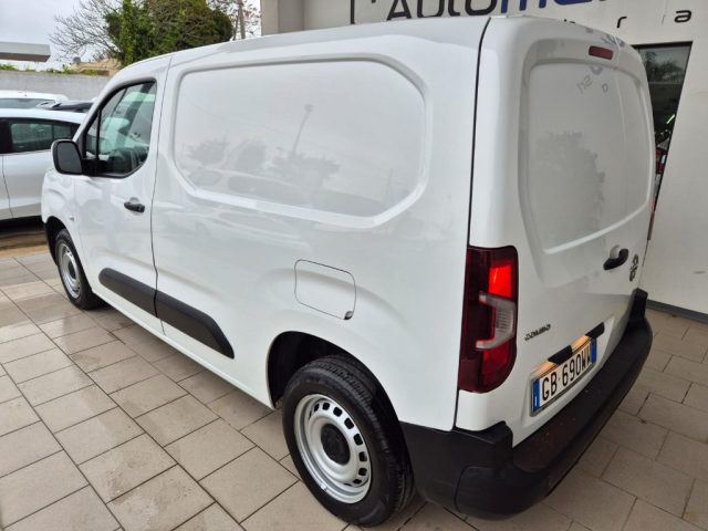 OPEL Combo Cargo 1.5 Diesel PC 650kg Immagine 3