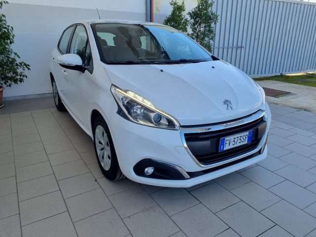 PEUGEOT 208 BlueHDi 100 S&S 5 porte Active Immagine 2