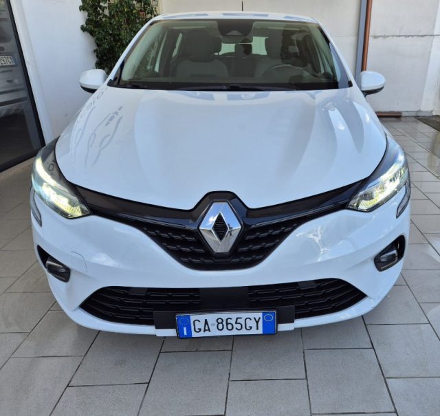 RENAULT Clio Blue dCi 85 CV 5 porte Intens Immagine 1