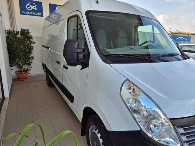 RENAULT Master T33 2.3 dCi/130 PC-TM Furgone Immagine 2