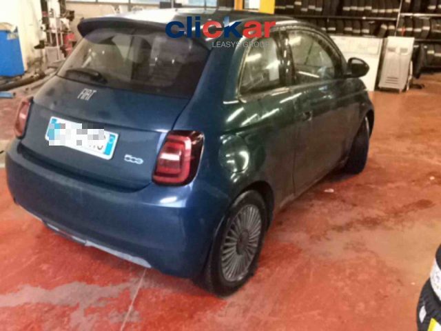 FIAT 500e Action Berlina Immagine 1