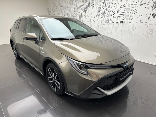 TOYOTA Corolla Touring Sports 2.0 Hybrid TREK Immagine 2