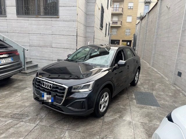 AUDI Q2 30 TDI S tronic Business Immagine 0