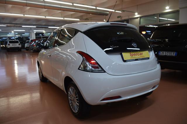 LANCIA Ypsilon 1.2 69 CV 5 porte GPL Ecochic Elefantino Immagine 4