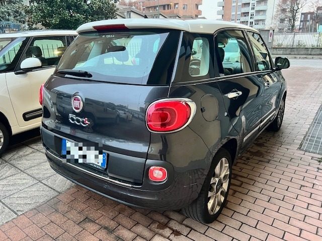 FIAT 500L 1.6 Multijet 105 CV Lounge TETTO PANORAMICO Immagine 3