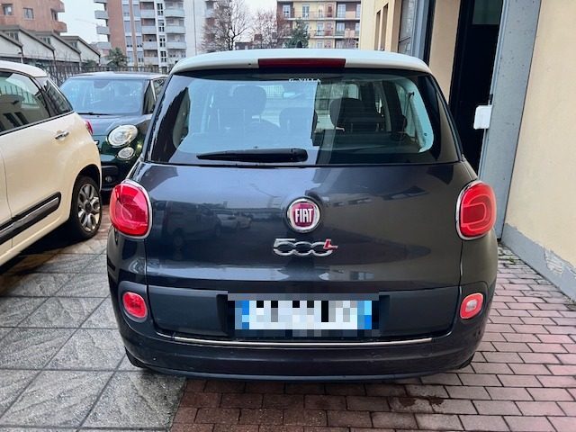 FIAT 500L 1.6 Multijet 105 CV Lounge TETTO PANORAMICO Immagine 4