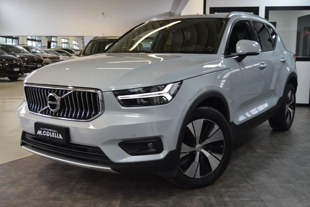 VOLVO XC40 D3 Momentum AUTOCARRO / IVA INCLUSA Immagine 0