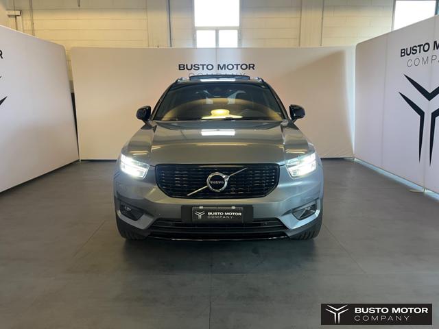 VOLVO XC40 D4 4X4 R-design AUTOMATICA GARANZIA EUROPEA Immagine 1