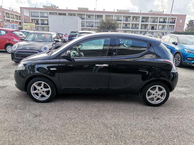 LANCIA Ypsilon 1.2 69 CV 5 porte Gold Immagine 1