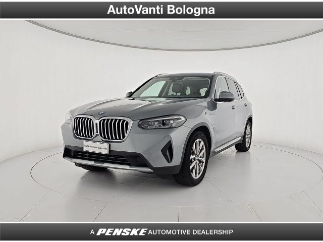 BMW X3 xDrive30e Immagine 0