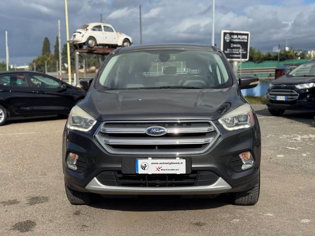 FORD Kuga 2.0 TDCI 150 CV S&S 4WD Business Immagine 3