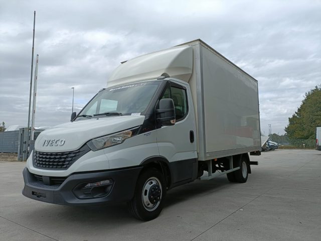 IVECO daily  35C16 3.0 FURGONE BOX CON SPONDA Immagine 2