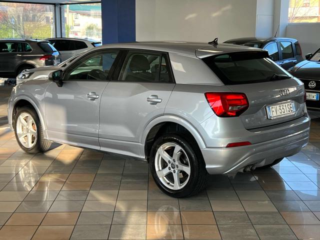 AUDI Q2 35 TDI quattro S tronic Immagine 2