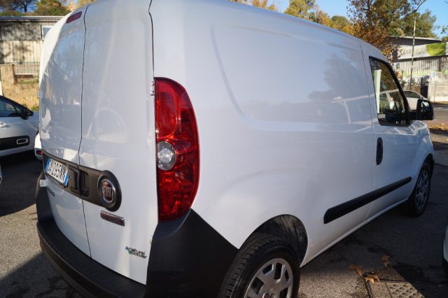 FIAT Doblo Doblò 1.4 Natural Power PC-TN Cargo Easy Immagine 3