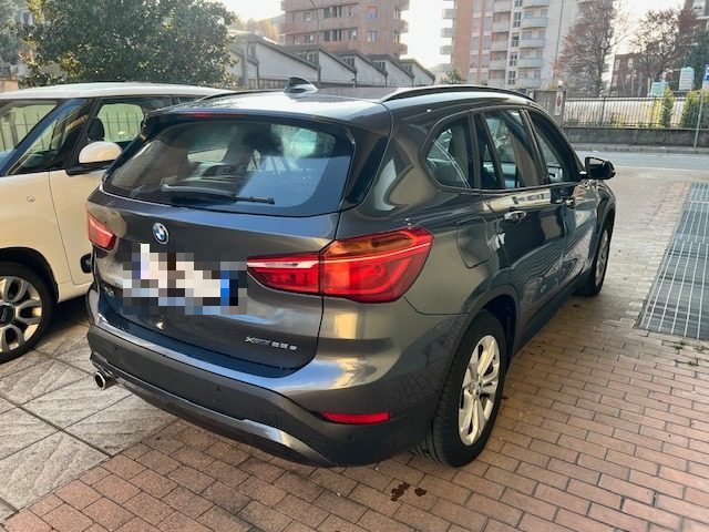 BMW X1 xDrive25e Advantage Immagine 2