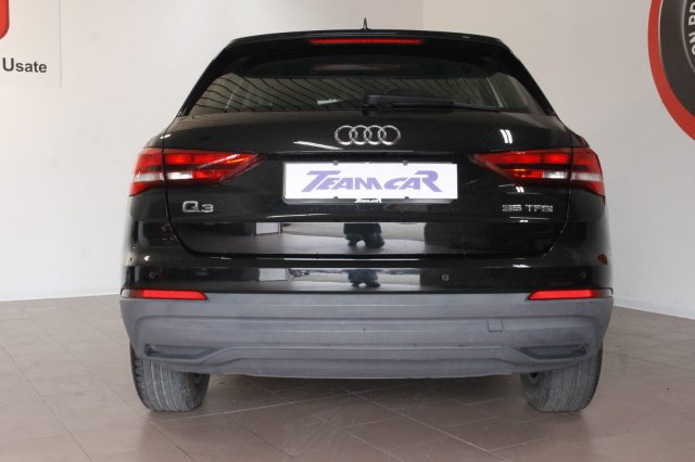 AUDI Q3 35 TFSI Business Unicoprop. Immagine 3