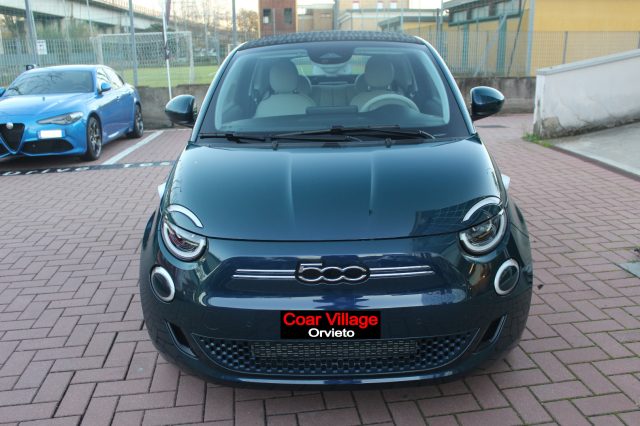 FIAT 500 La Prima Cabrio 42 kWh Immagine 1