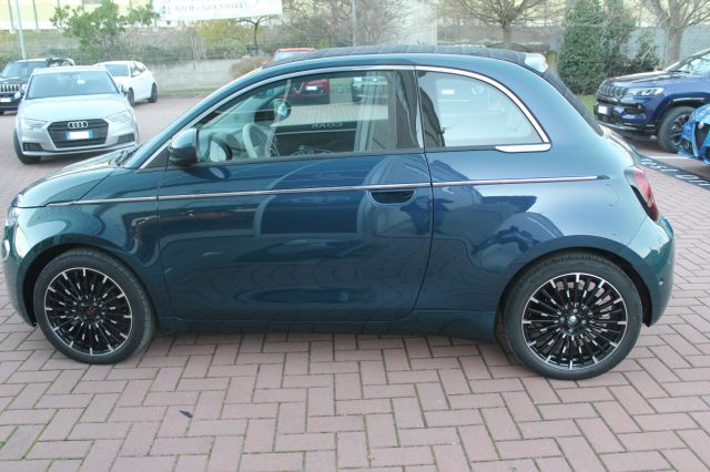 FIAT 500 La Prima Cabrio 42 kWh Immagine 2