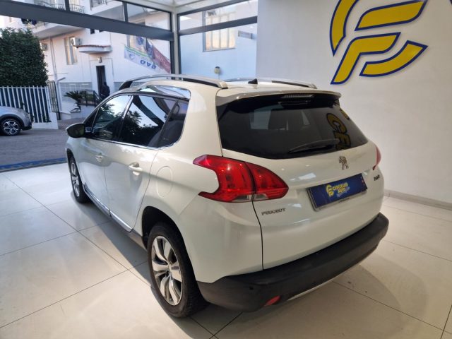 PEUGEOT 2008 1° serie 1.2 VTi 82CV GPL Allure tetto panoramico Immagine 2