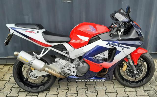 HONDA CBR 900 RR Fireblade 2000 Immagine 0