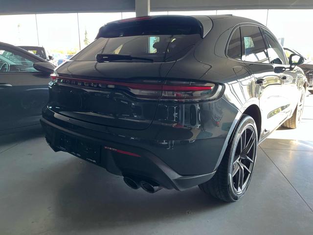 PORSCHE Macan 2.0 Immagine 4