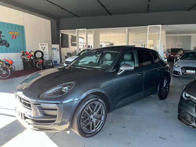 PORSCHE Macan 2.0 Immagine 2