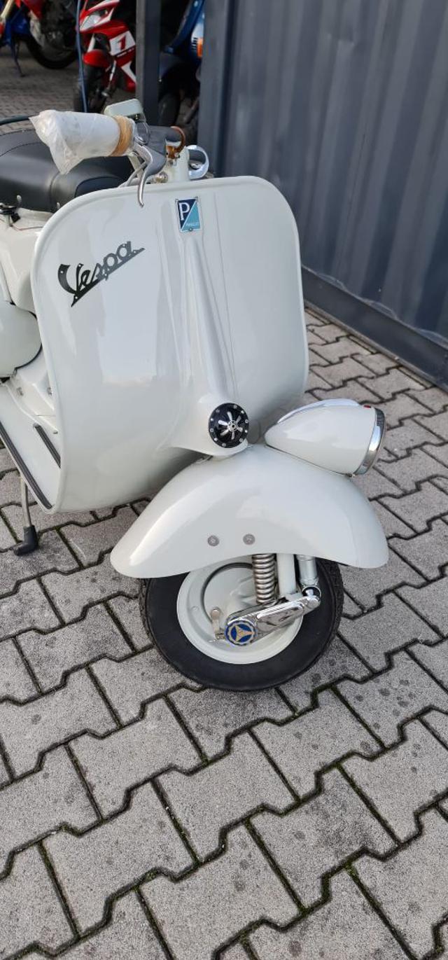 PIAGGIO Vespa 125 faro basso VESPA 125 FARO BASSO Immagine 3