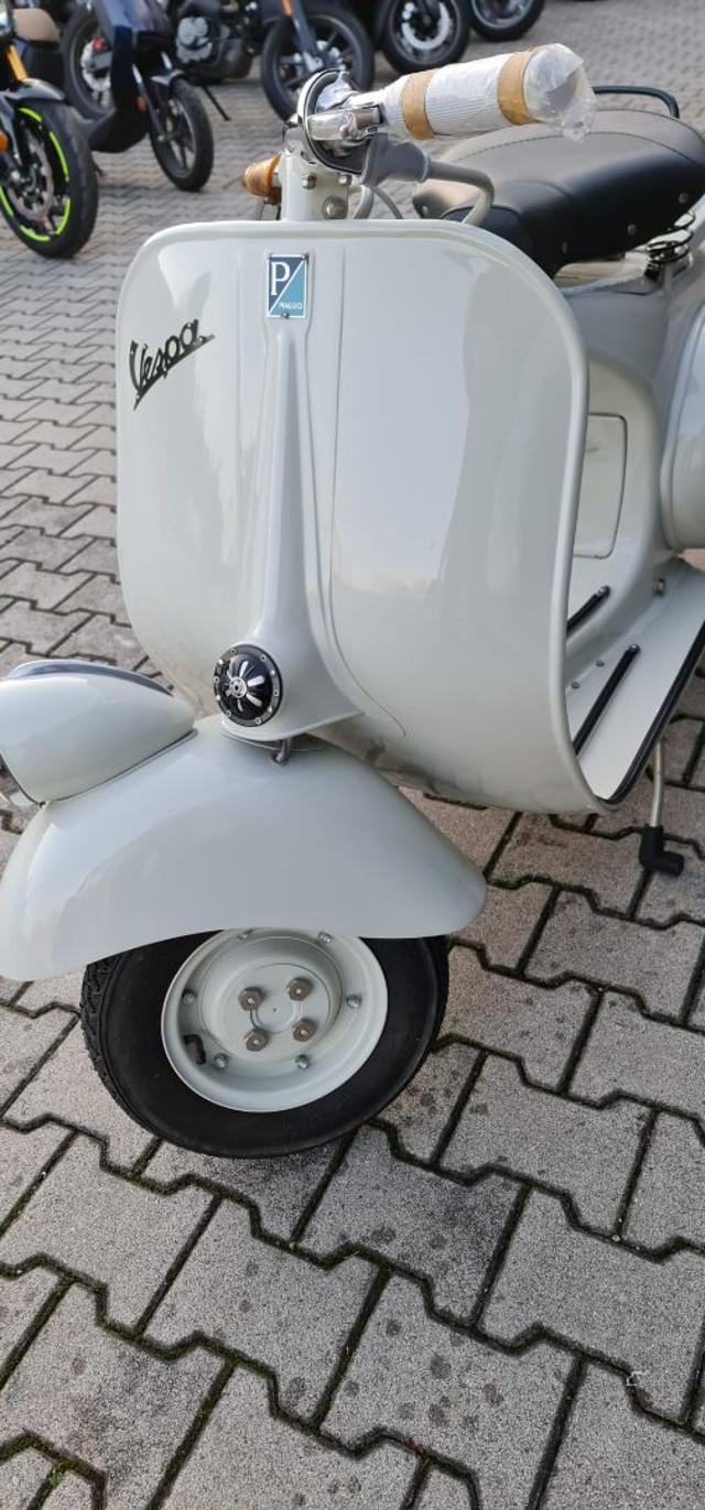 PIAGGIO Vespa 125 faro basso VESPA 125 FARO BASSO Immagine 4