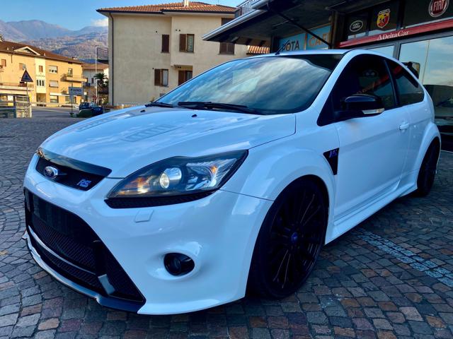 FORD Focus Bianco pastello