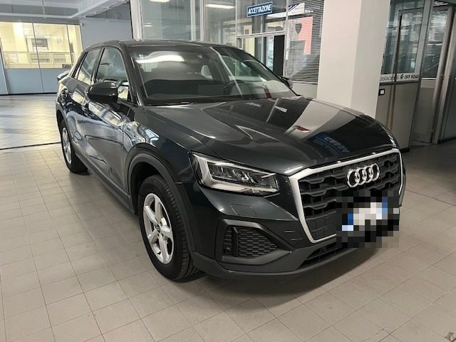 AUDI Q2 30 TDI S tronic Immagine 2