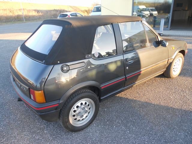 PEUGEOT 205 CTI CABRIO Immagine 3