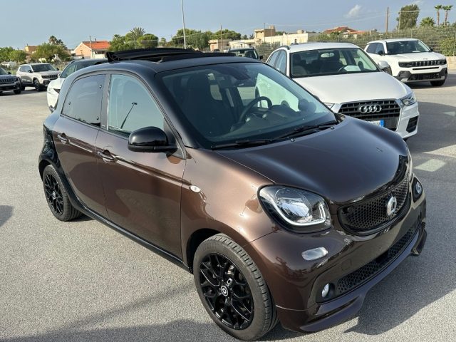 SMART ForFour 90 0.9 Turbo twinamic Cabrio Superpassion Immagine 2